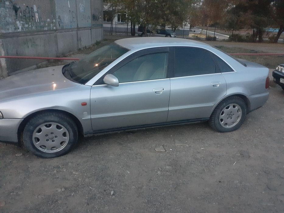 продам ауди а4 в идеале