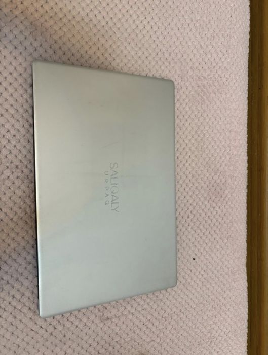 Срочно ноутбук продам