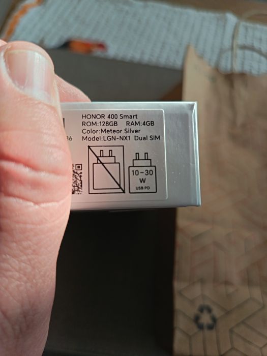 Honor 400 smart нов