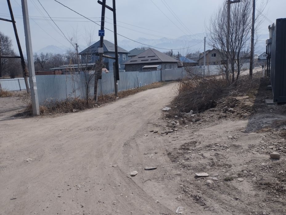 Сдам участок вдоль дороги