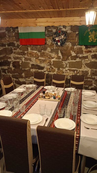 Дава се под наем Къща в с. Завет, Област Бургас - 170 кв.м за 183.6 € - Снимка #1