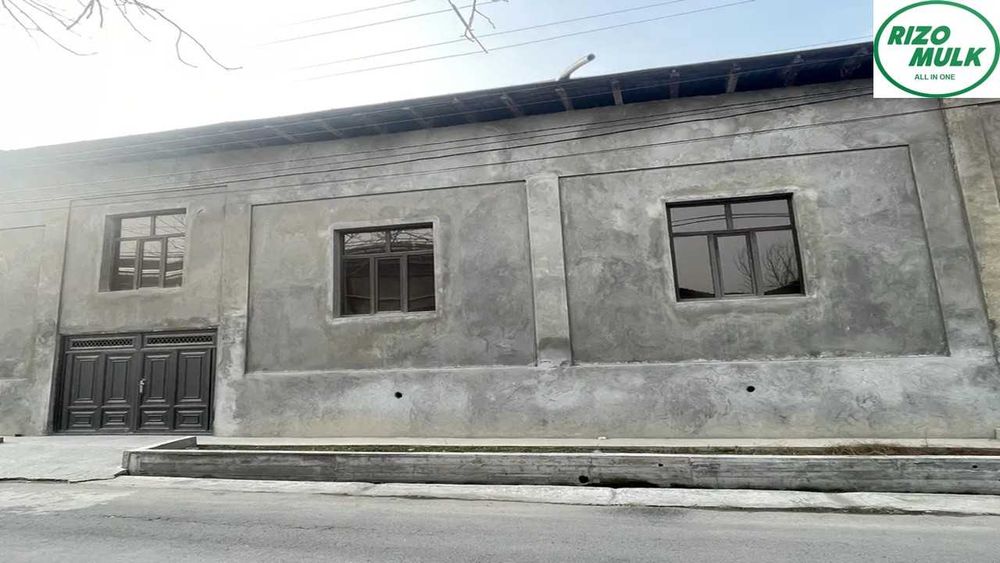 Учтепа тумани Изза мавзесида файзли ховли сотилади. NR494/46