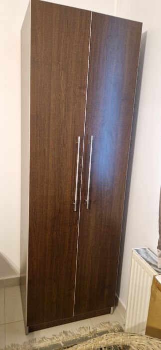 Pat 180/200 cm cu saltea si dulap