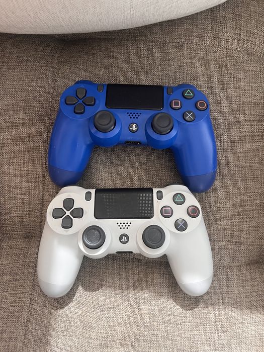 Плейстейшън 4 бял, PS4 white+ 2 джойстика + 5 игри