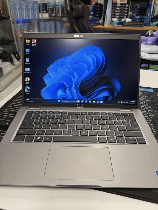Laptop Dell Latitude 5440 i5-1335U 8gb RAM 512GB SSD Win 11 Pro