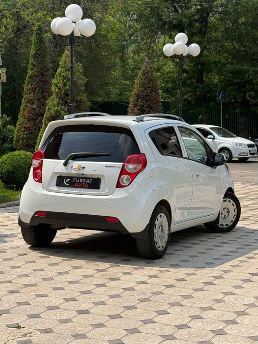 Chevrolet Spark 2022 — 4