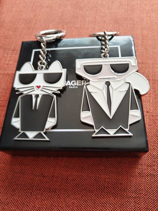 Karl Lagerfeld Уникални маркови унисекс аксесоари оригинал