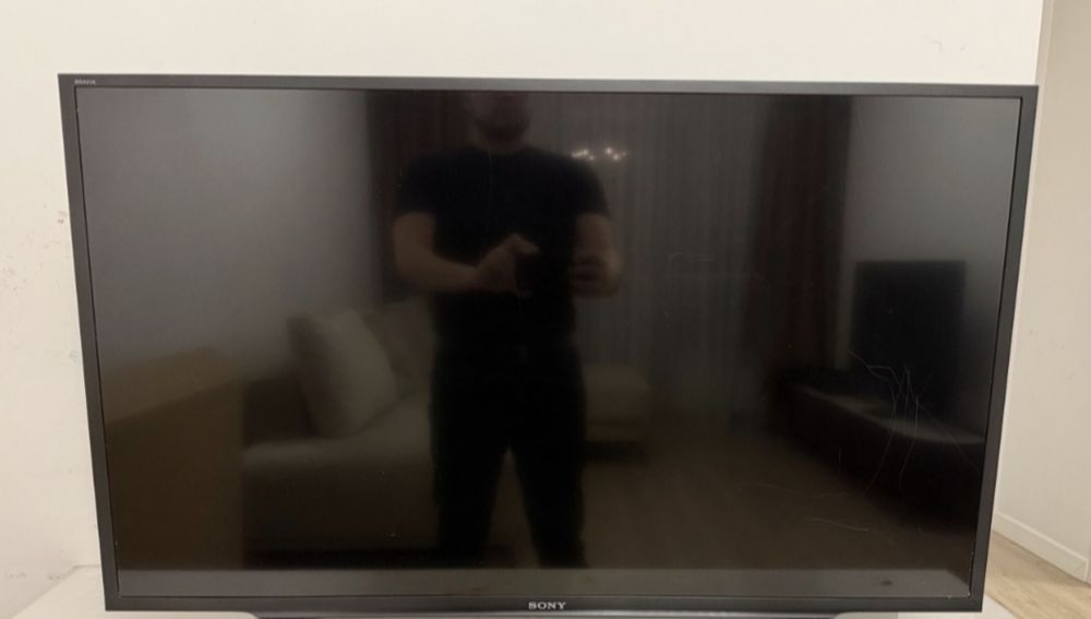 Sony smart 102см