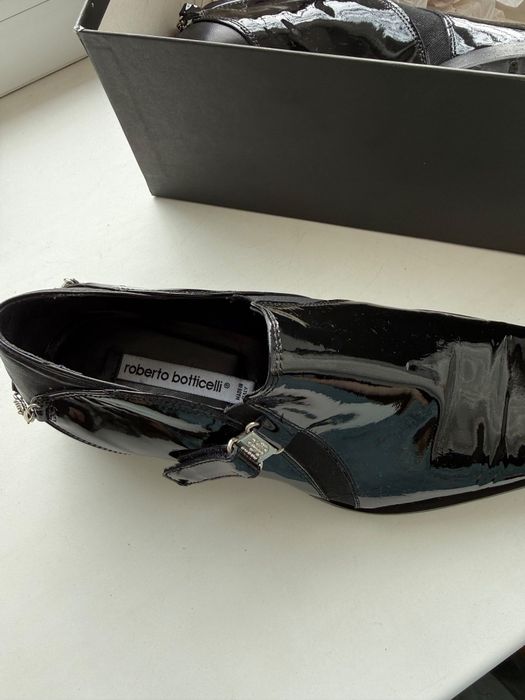 Продам итальянские туфли Roberto Botticelli