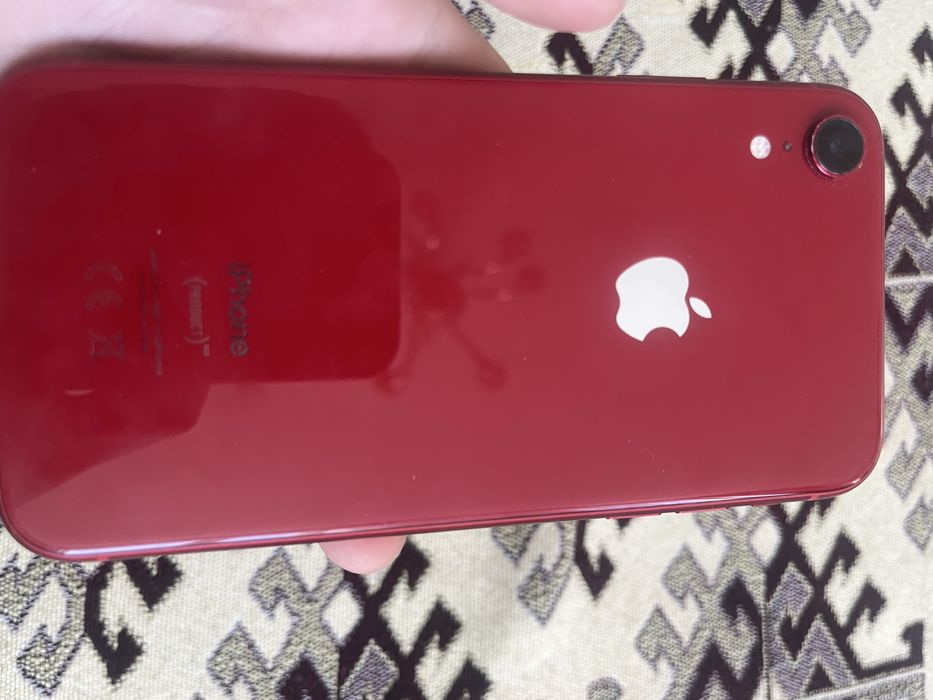 Айфон хр 64GB.