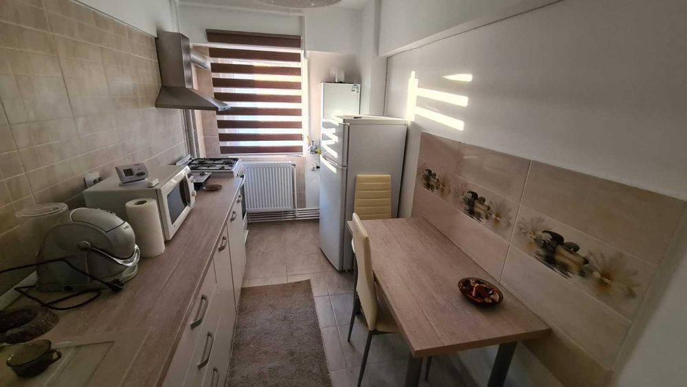 Inchiriez apartament 2 camere Buzau / Spiru Haret
