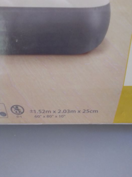 Надувной матрас,без насоса