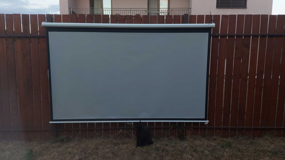 Ecran proiecție exterior, terase, grădină