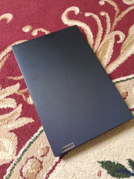 Lenovo core i3 1315u 8/256gb