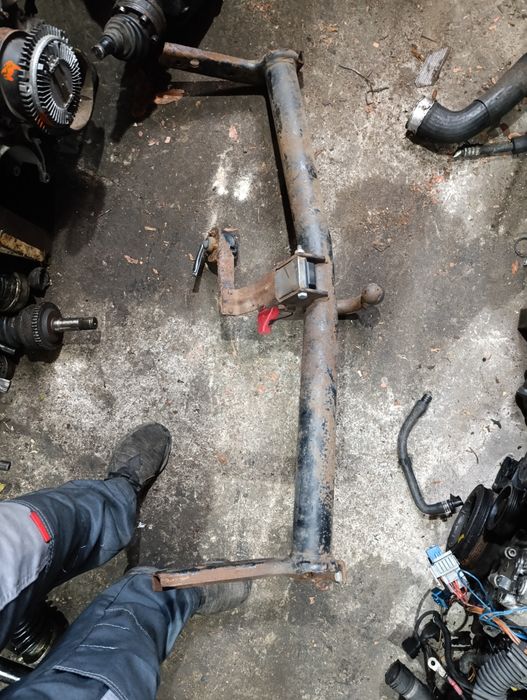 Фаркоп на Фольксваген Пассат В3