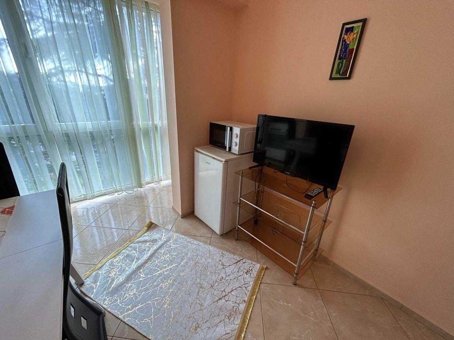 Дава се под наем Двустаен апартамент в Варна, Трошево - 48 кв.м за 433.5 € - Снимка #9