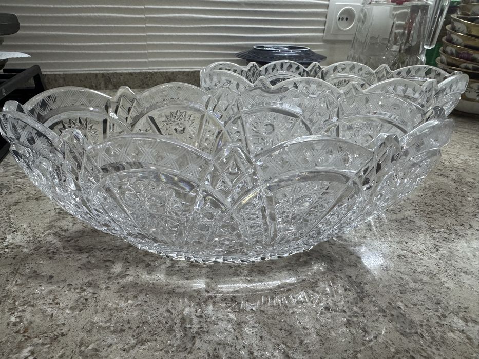 Хрустальные вазы новые