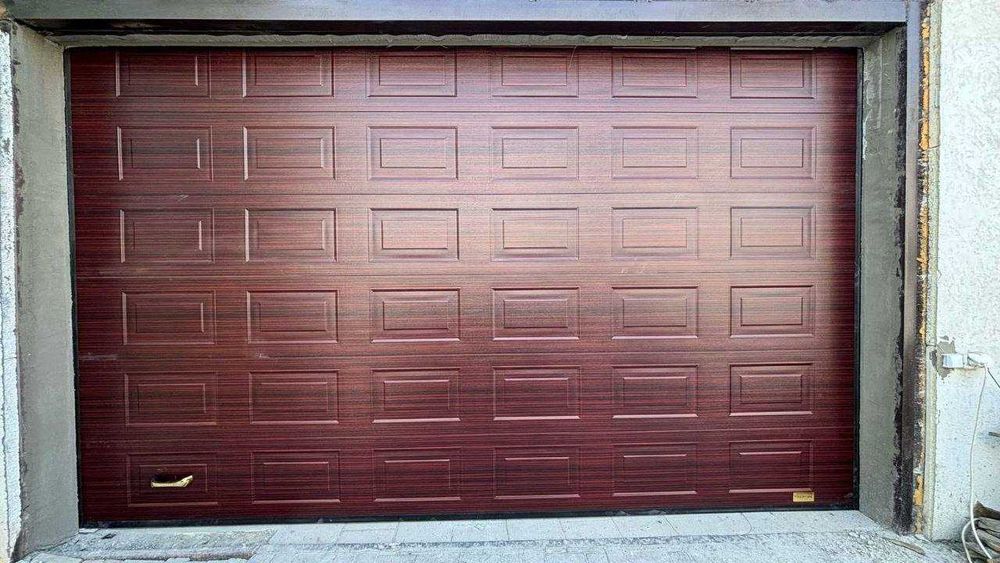 Секционные ворота ALUTECH (пр.Беларусь)