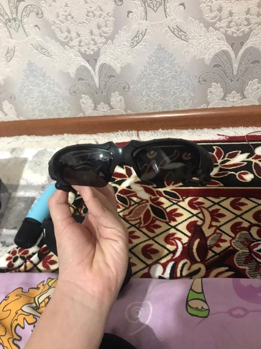 Очки спортивный продаю подарок колонка