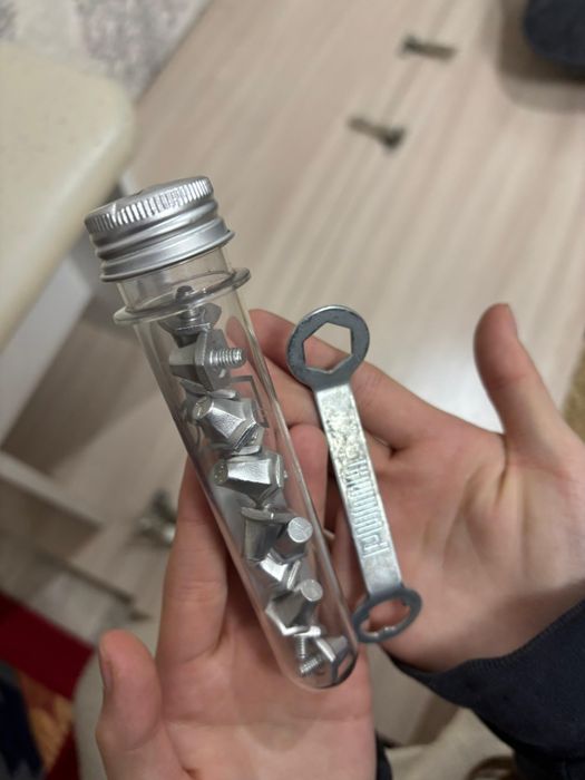 Продам бутсы Puma Future профессиональныее