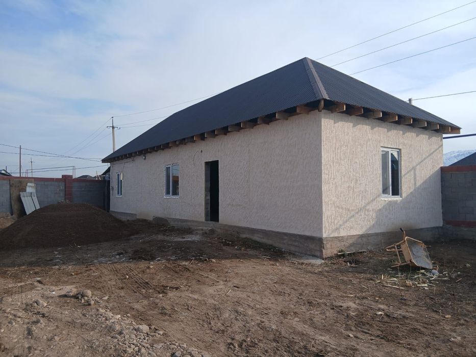 Продам времянку трех комнат