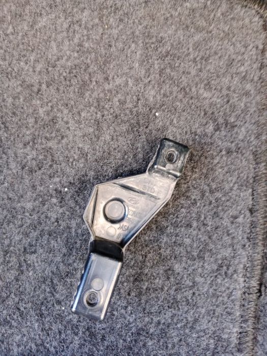 Крепление бампера, шильдик, парктроник