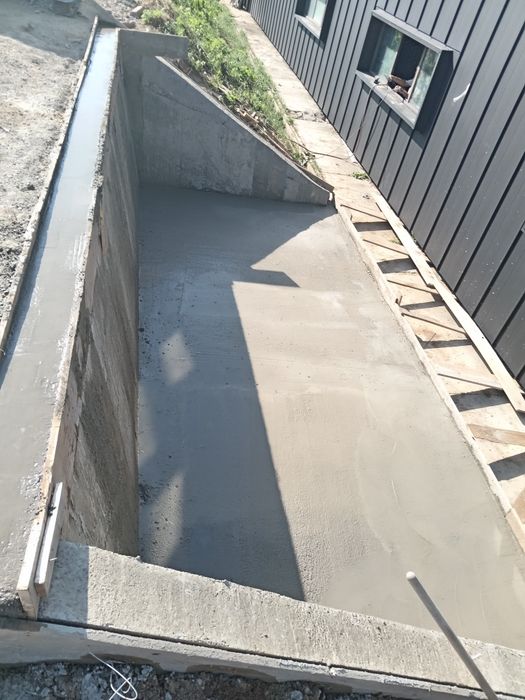Construcții, trotuare, beciuri