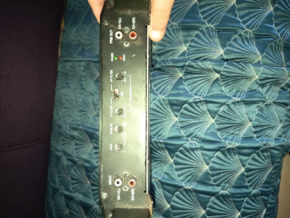 Subwoofer ALPINE SWT-12s4 cu statie