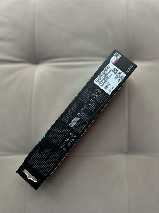 ASUS Hatsune Miku Bundle (мишка + пад)