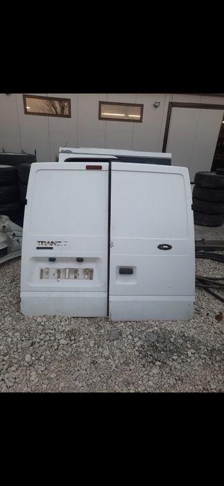 Задни врати Ford Transit 2008