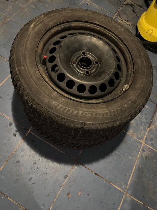 Jenti 15’’ cu cauciucuri iarna 185/65 R15