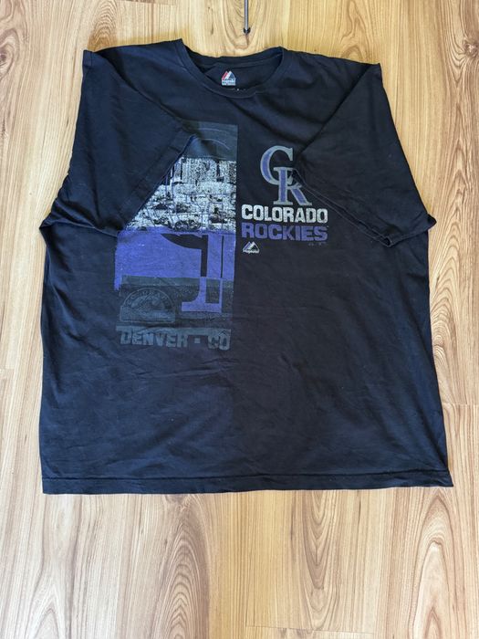 Tricou Majestic.