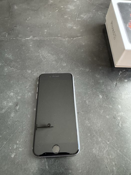 Iphone 8 64GB black 84% Max Capacity, Iphone  8 rose gold, Iphone 6S 90%
