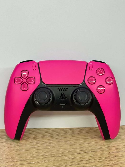 Конзола Sony PlayStation 5 Digital Edition / Гаранция / 2 броя джойстици