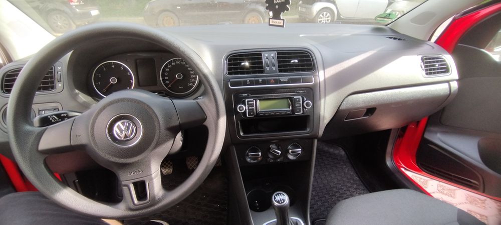 VOLKSWAGEN Polo 2011 — imagine 4