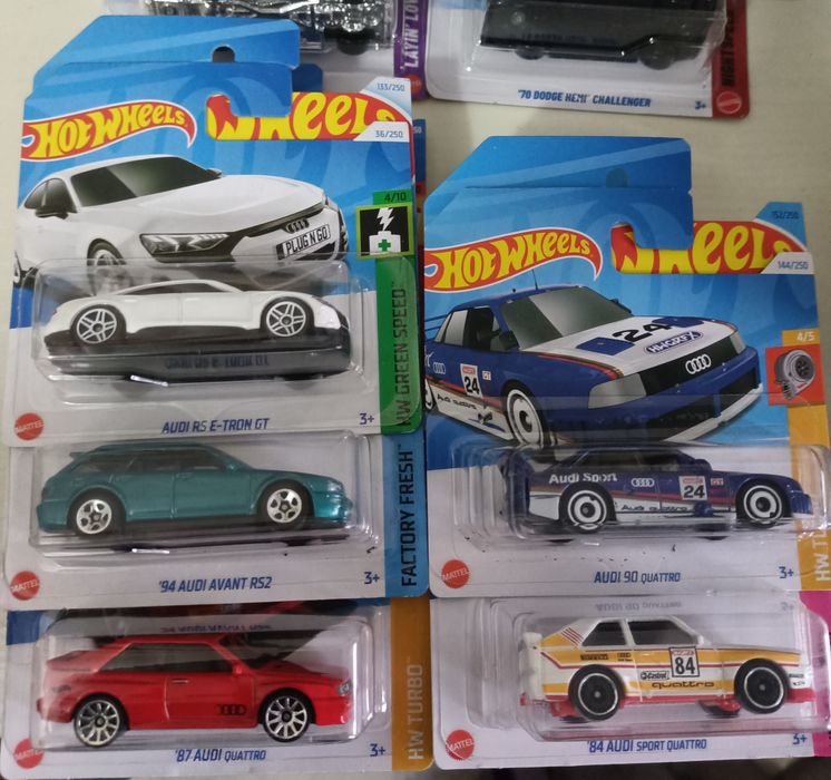 Продаю hot wheels хот вилс хотвилс модельки, машинки