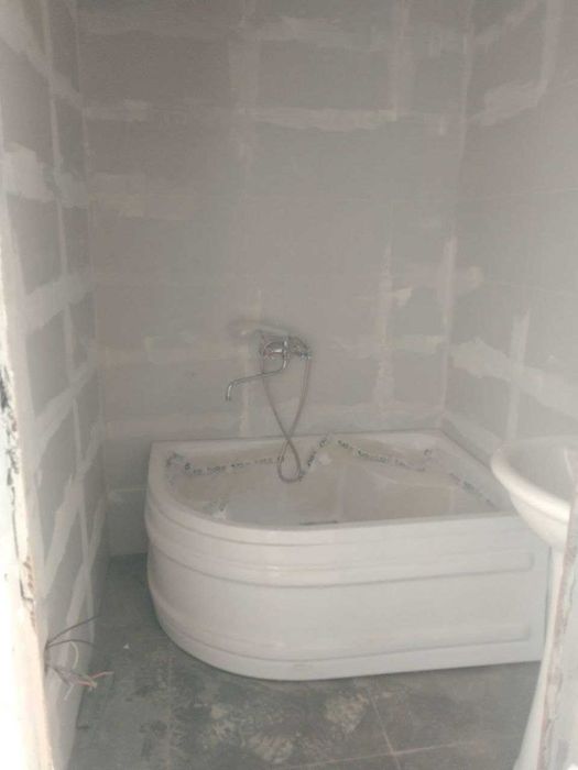 2 xonali kvartira sotiladi. 2х комнатная квартира