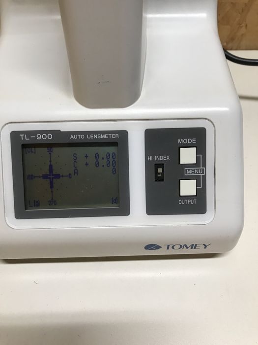 Tomey TL-900 Lensmetru