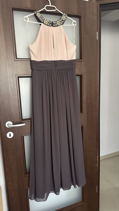 Vand rochie ocazie
