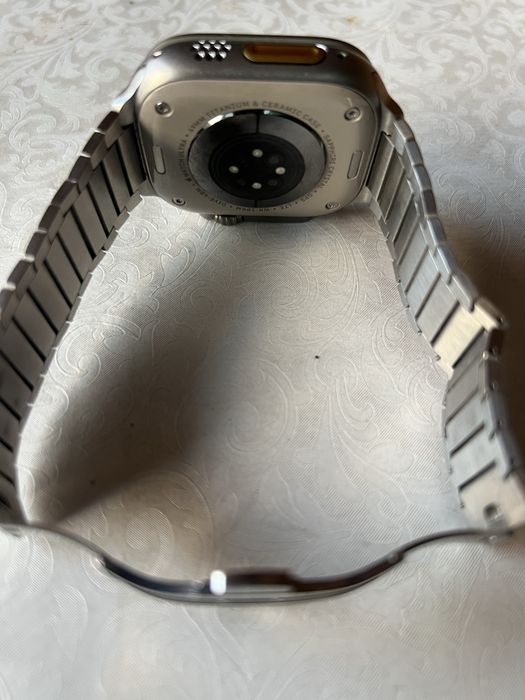 Продам Apple Watch Ultra 2