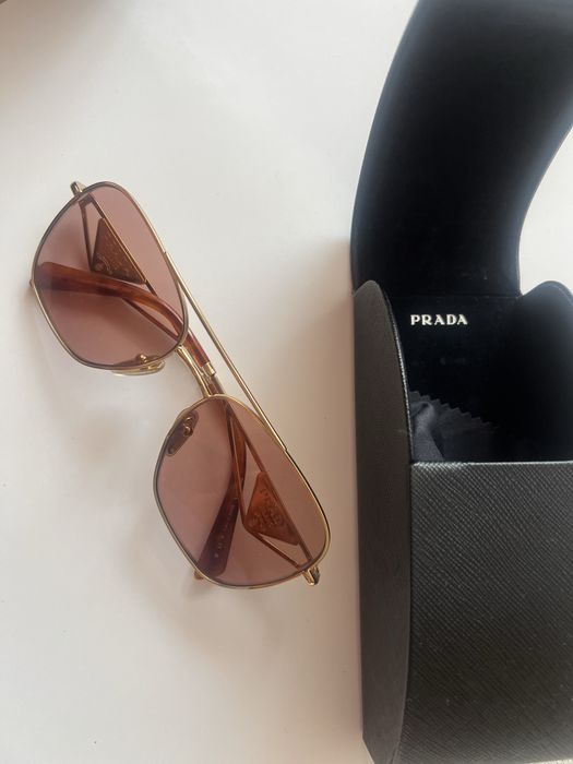 Слънчеви Очила Prada