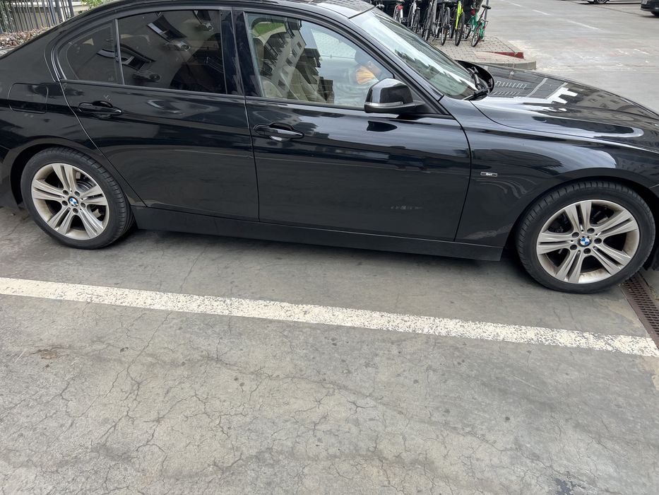 Praguri laterale BMW F30