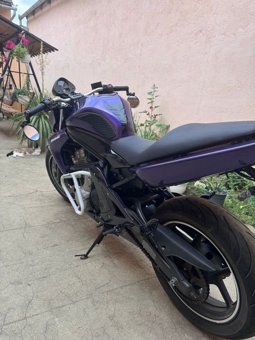 Kawasaki er6n limitat A2