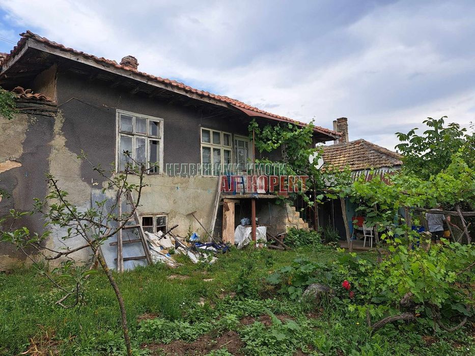 Продава се Къща в с. Стефан Караджа, Област Варна - 157 кв.м за 98 €/кв.м - Снимка #8