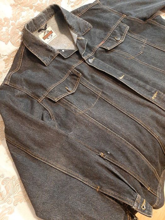 Джинсовая мужская куртка