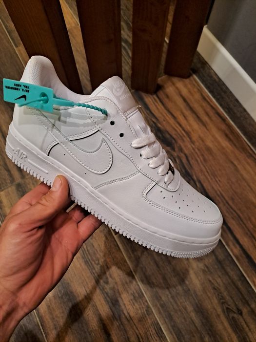 Nike Air Force 1 Low '07 Triple White