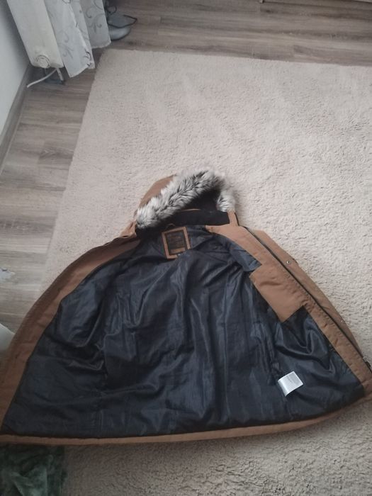 Vând 2 geci barbatesti de iarnă