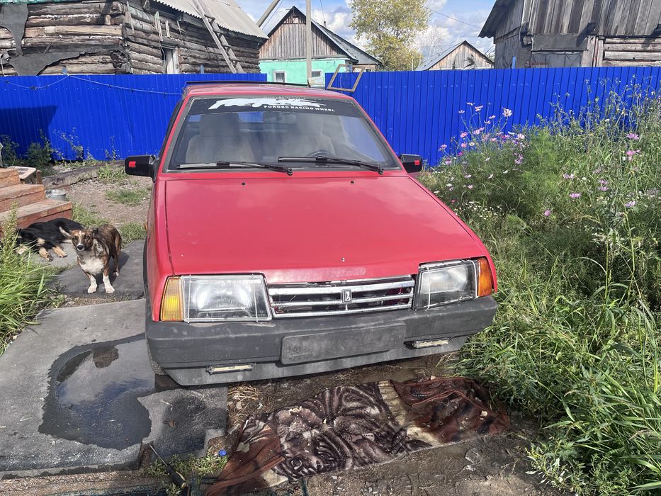 Продаю машину ВАЗ 21080