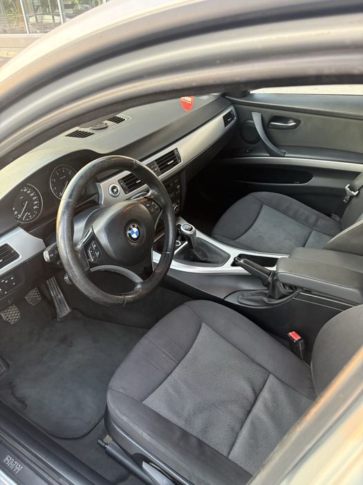 BMW E90 2.0i 143 к.с.