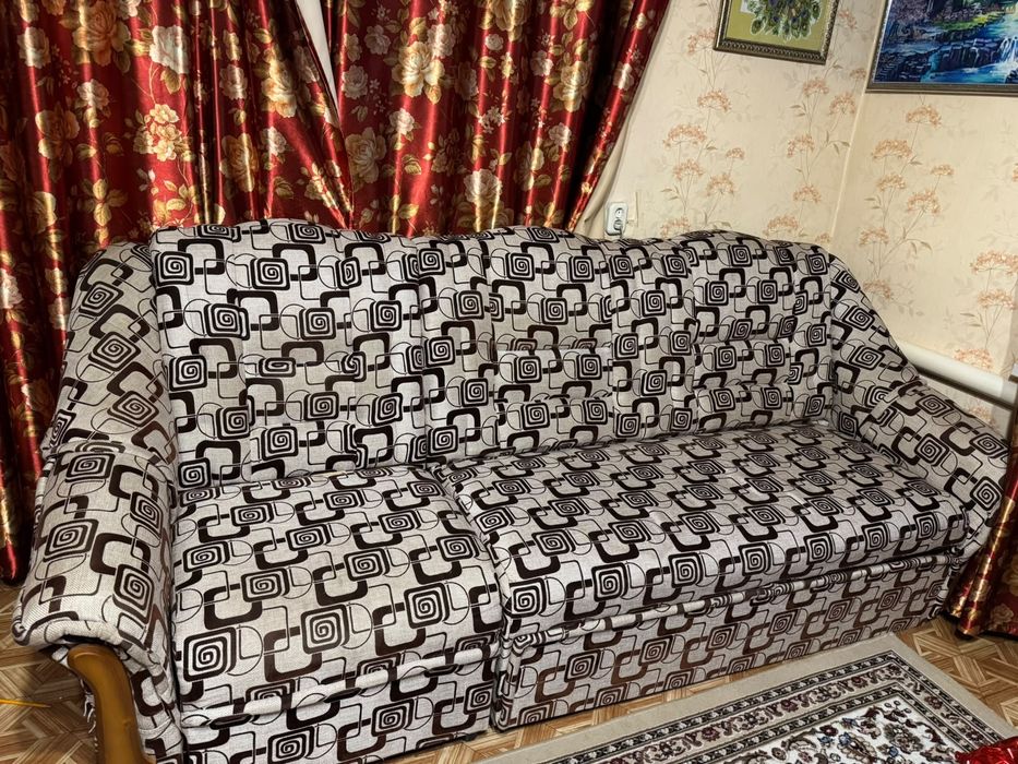 Продается диван 20000